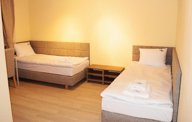Redwood Hostel by EASY RENT Apartments - image 18