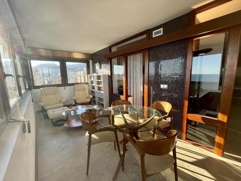 Exclusive beachfront apartment Torremolinos - pool - paddle - tenis - wifi - central aircon - image 2