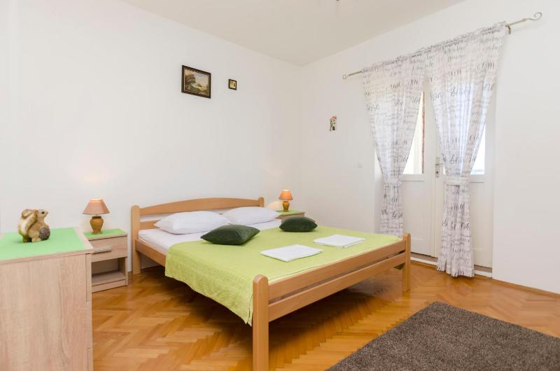 Apartment Roza - image 32