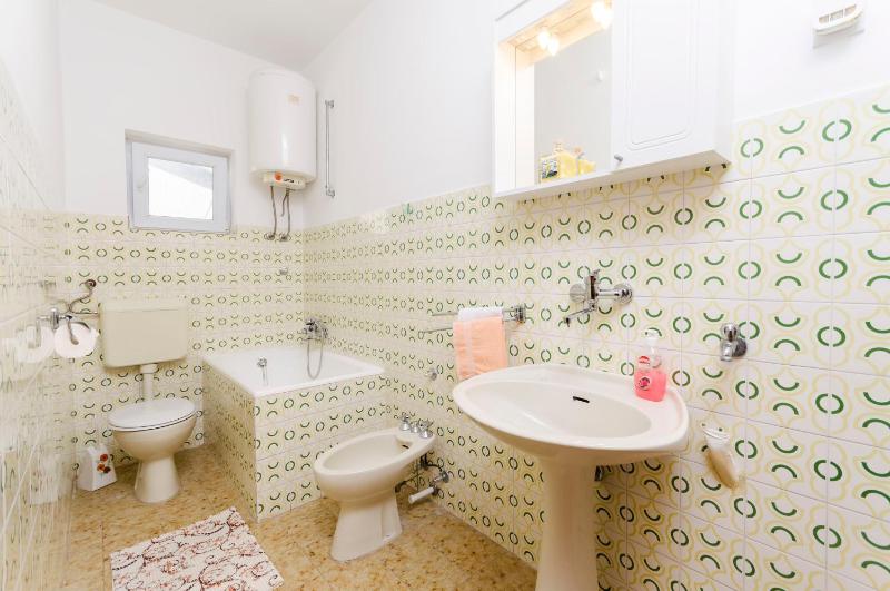 Apartment Roza - image 37