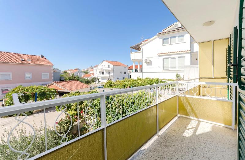 Apartment Roza - image 30