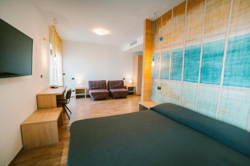 Hotel Continental - image 47