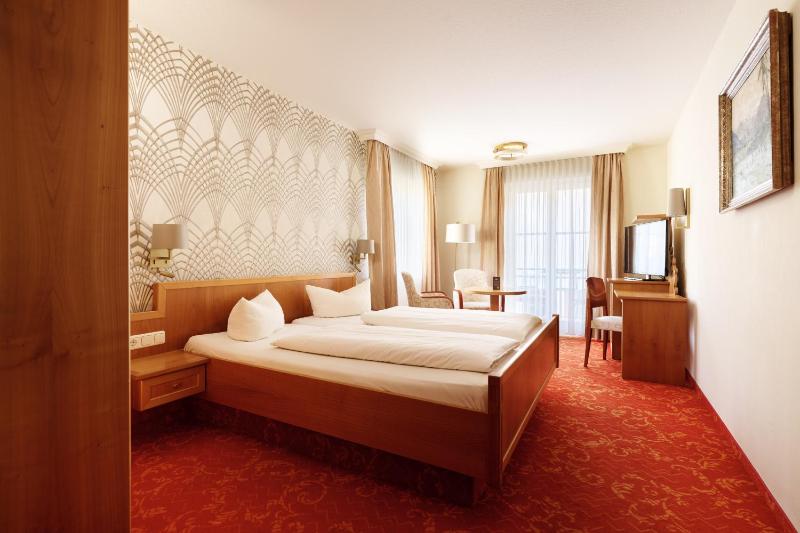 Comfort Double Room with Balcony image 3