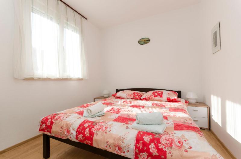 House Bojan - image 46