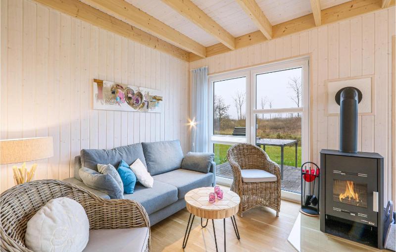 Holiday Home image 1