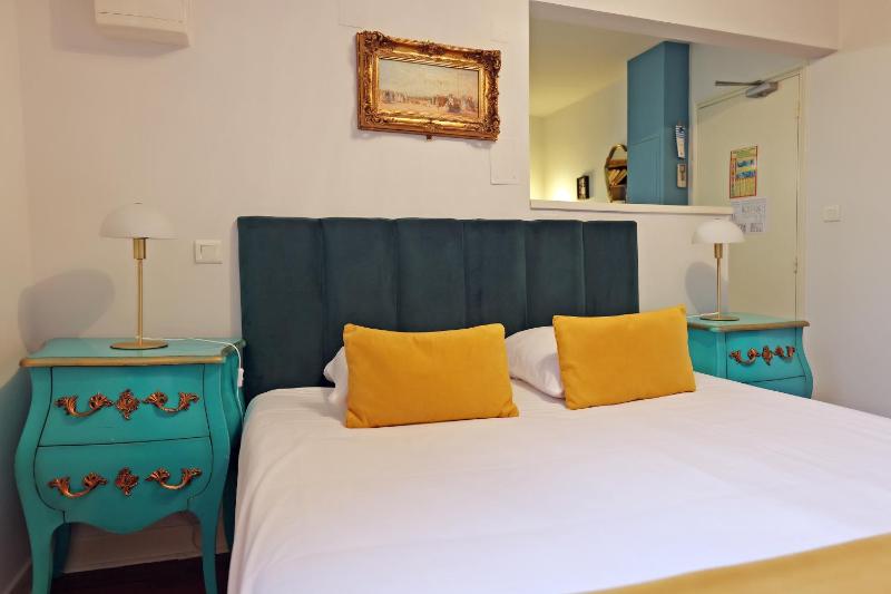 Superior Mini Suite image 4