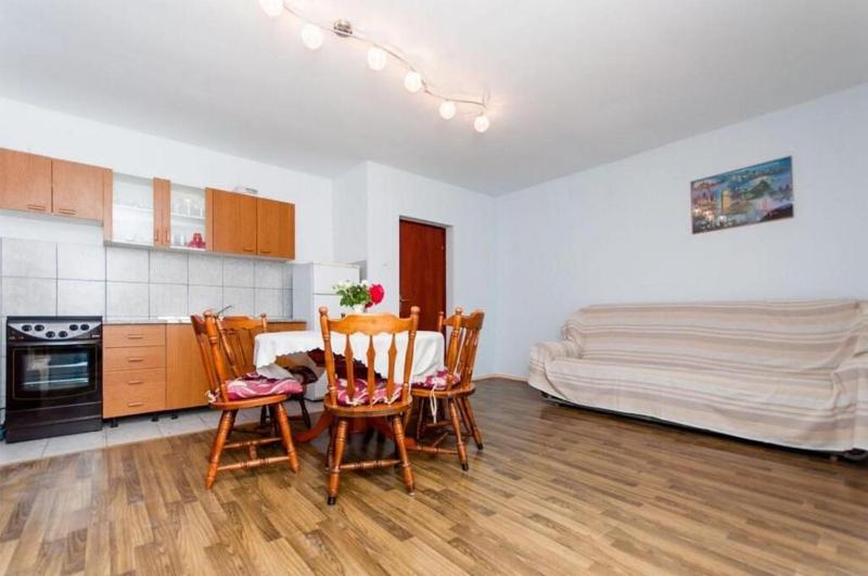 Three-Bedroom Apartment image 4