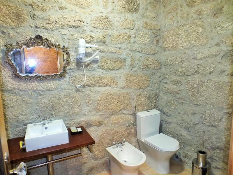 Double Room with Balcony image 1