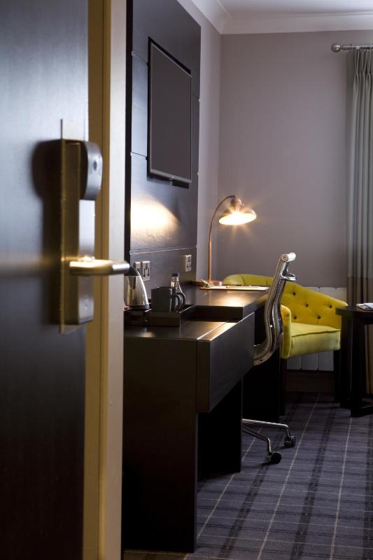 Double Room image 1