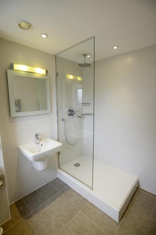 Standard Single Room image 4