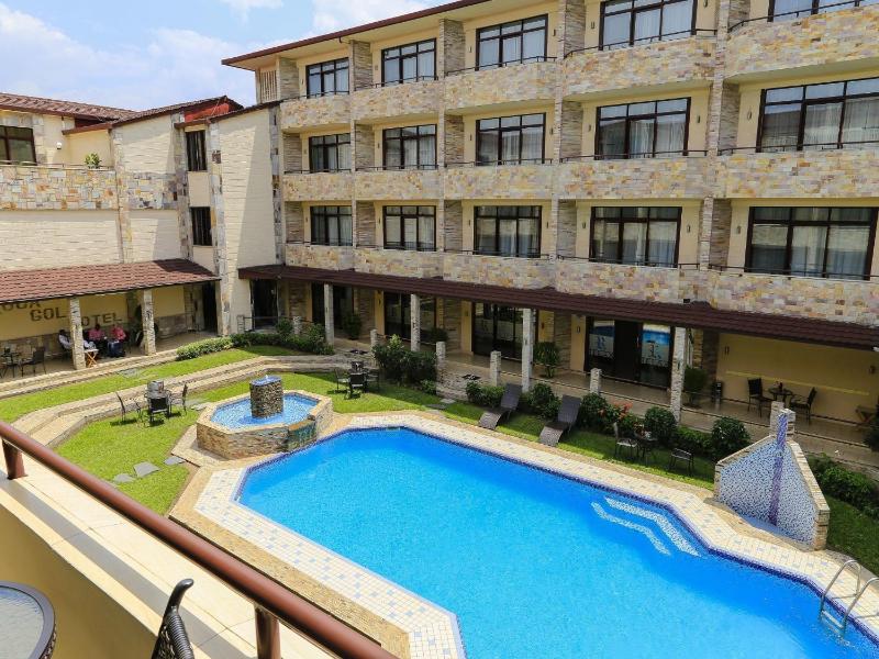 Roca Golf Hotel - image 1
