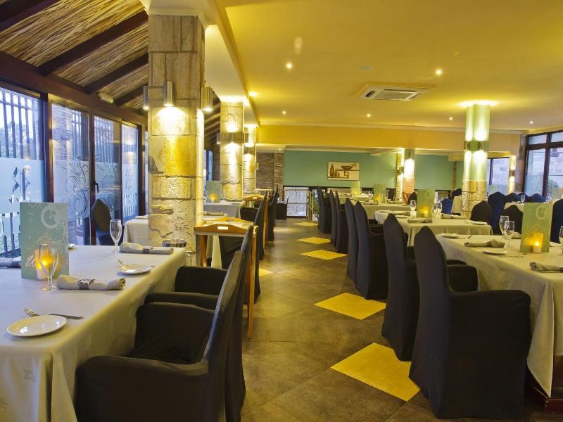 Roca Golf Hotel - image 11