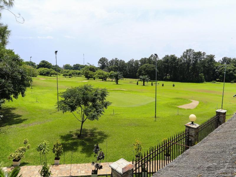 Roca Golf Hotel - image 5