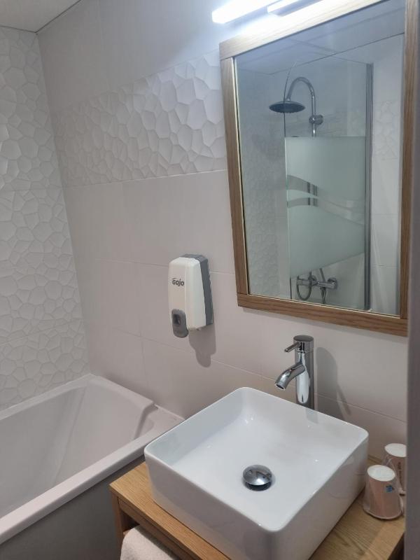 Superior Double Room image 4