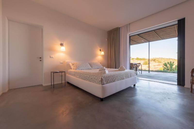 Villa Vogue Retreat - IsulaTravel - image 15