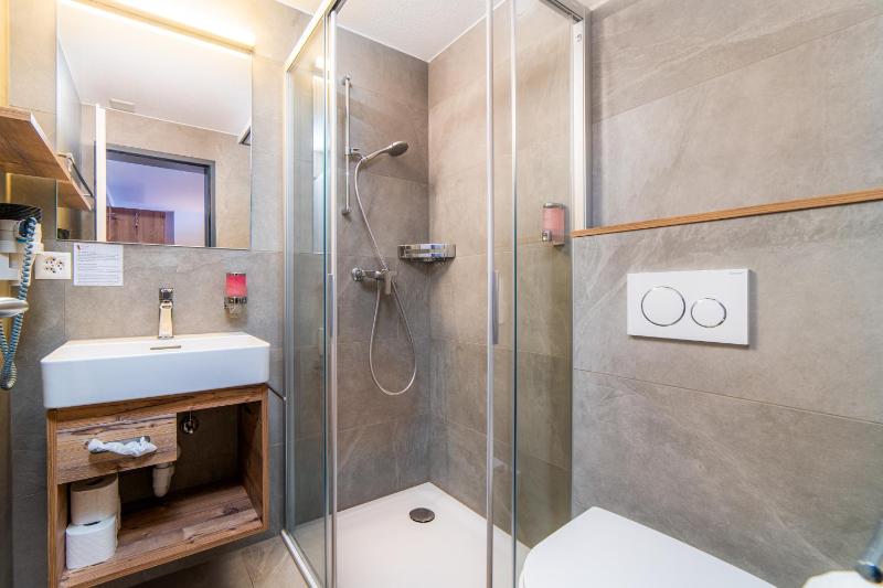 Superior Double Room image 4