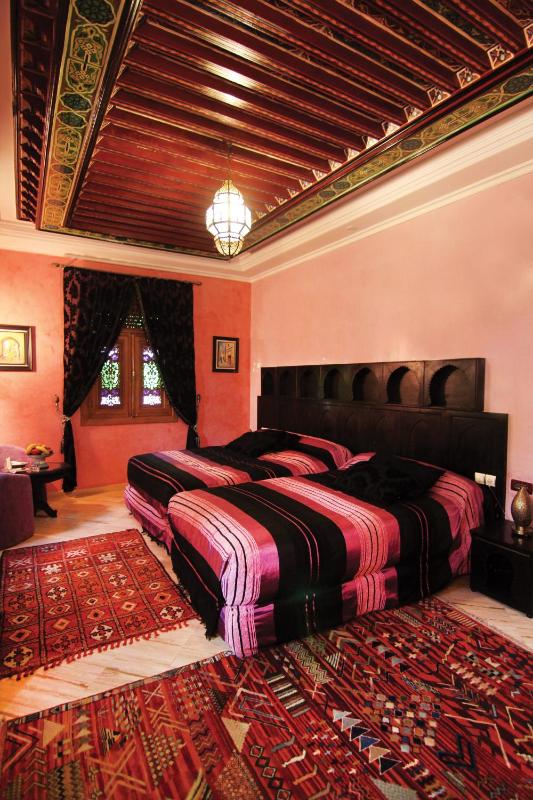 Zohra Twin Room image 2