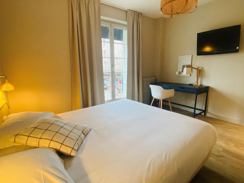 Superior Double Room image 4