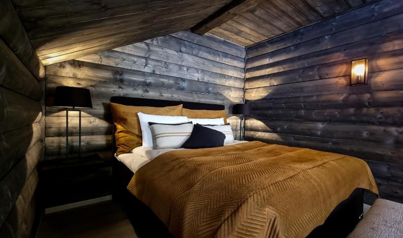 Suite with Mountain View image 3