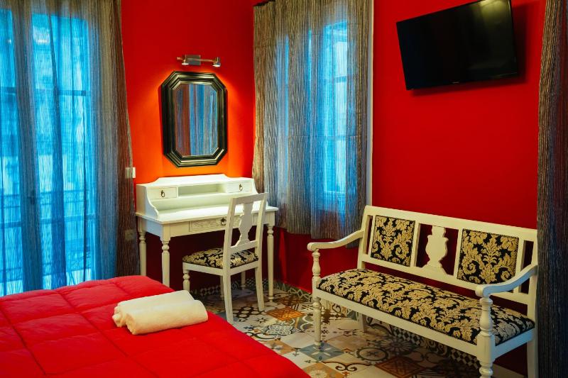 2-Bedroom Apartment with City View - Building B image 3