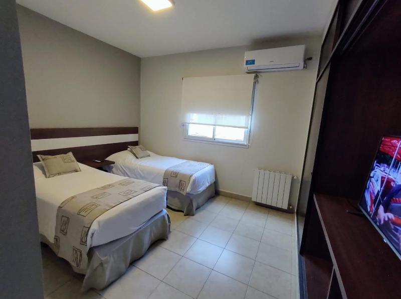 Urquiza Suites Salta - image 2