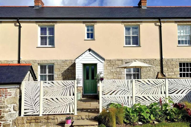 Charlestown Cottages - Coopers Rest Images