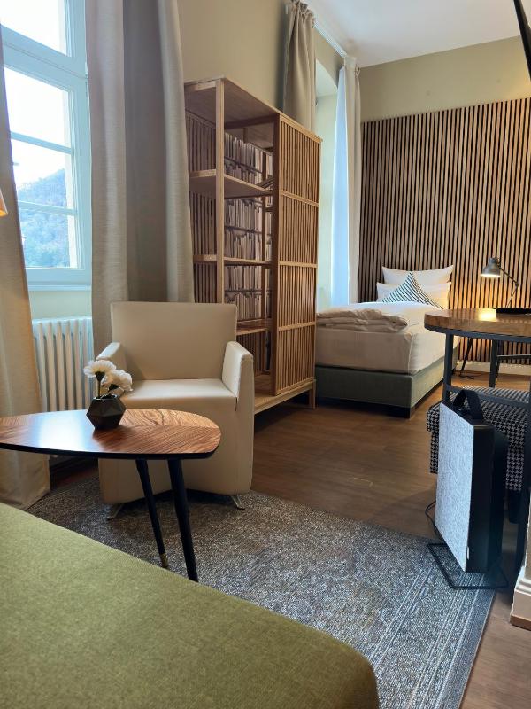 Single Room image 3