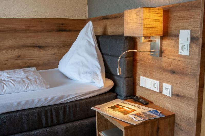 Single Room image 3