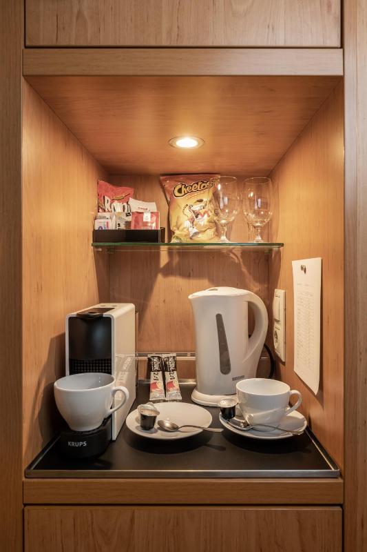 Superior Double Room with Terrace image 2