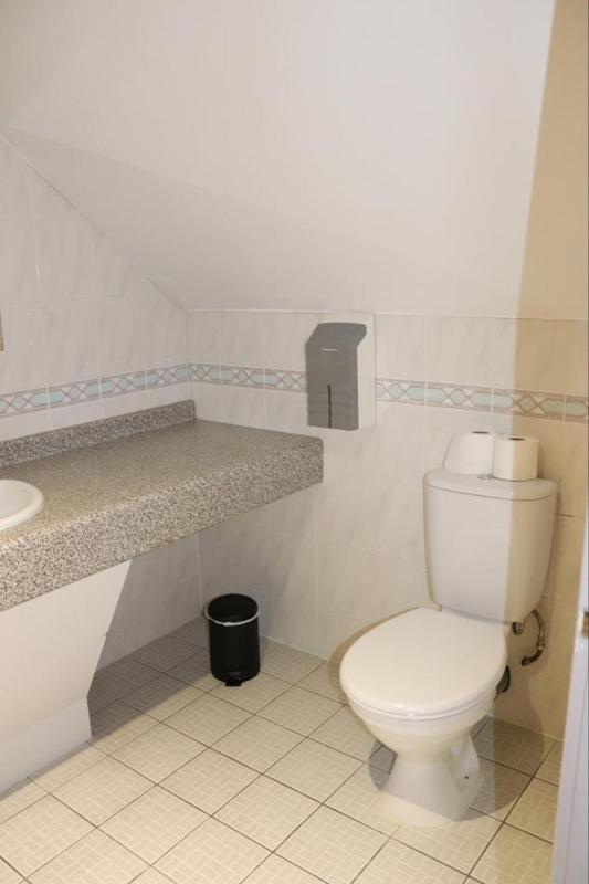 Family Room image 1