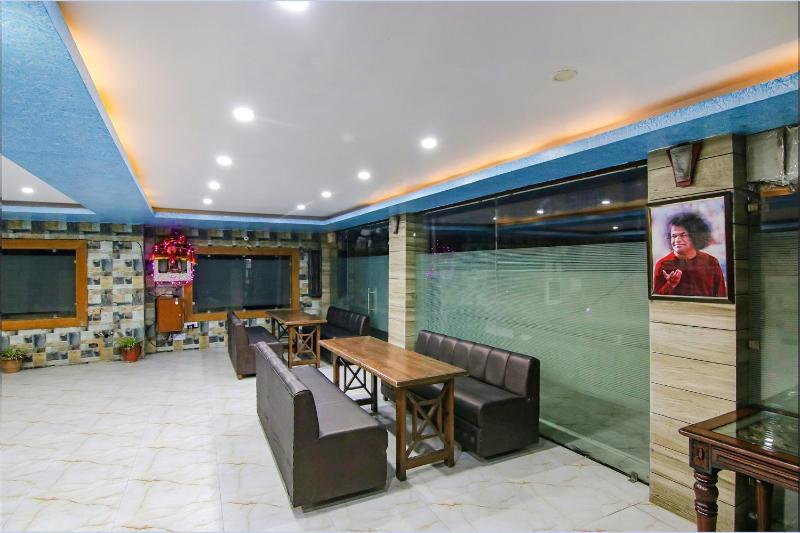 Hotel City Plaza - image 3