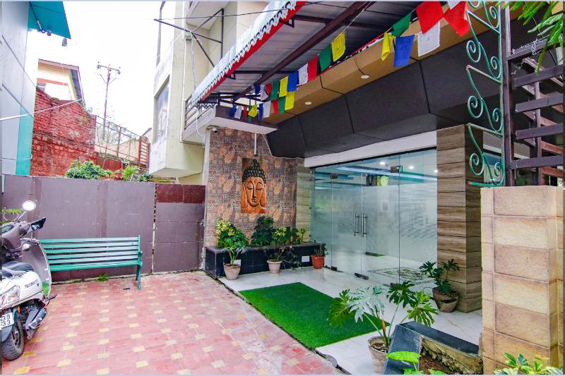Hotel City Plaza - image 29