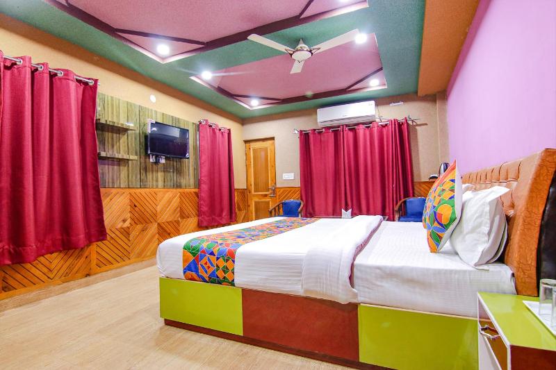 Hotel City Plaza - image 30