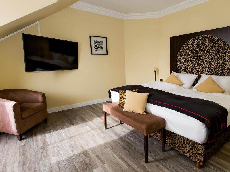 Junior Suite image 4