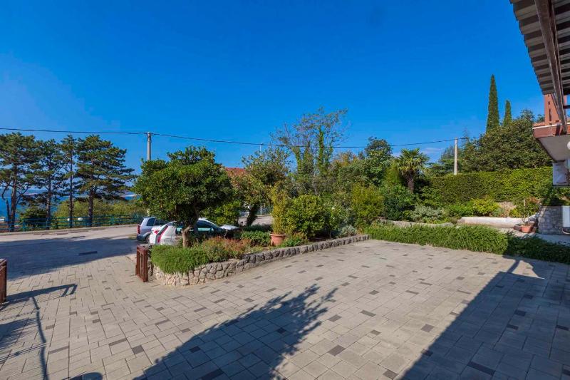 Apartment in Dramalj 41652 - image 12