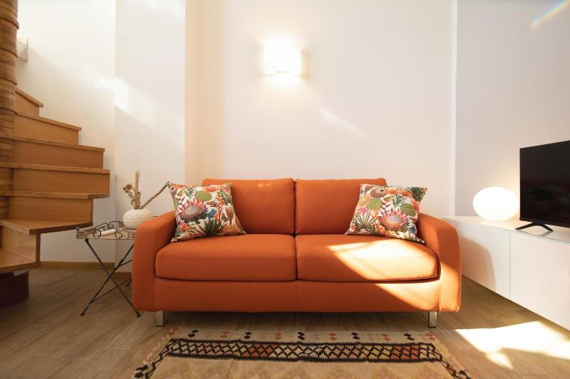 Rooftop Delight with Terrace - image 23