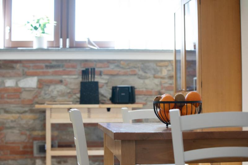 Rooftop Delight with Terrace - image 38