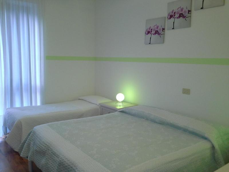 Triple Room image 4
