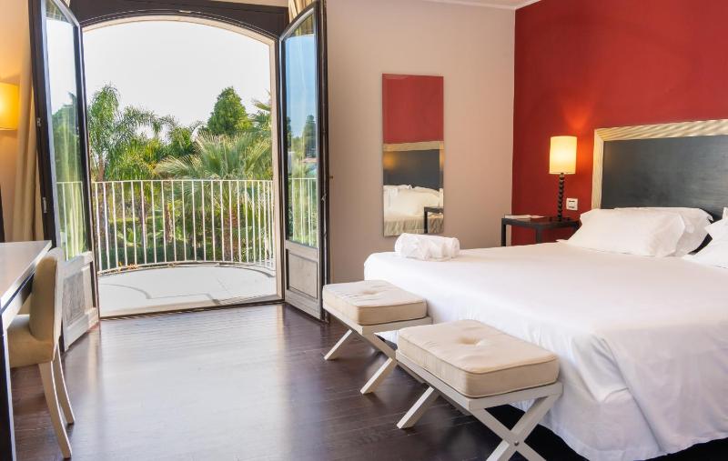 Superior Double or Twin Room image 3
