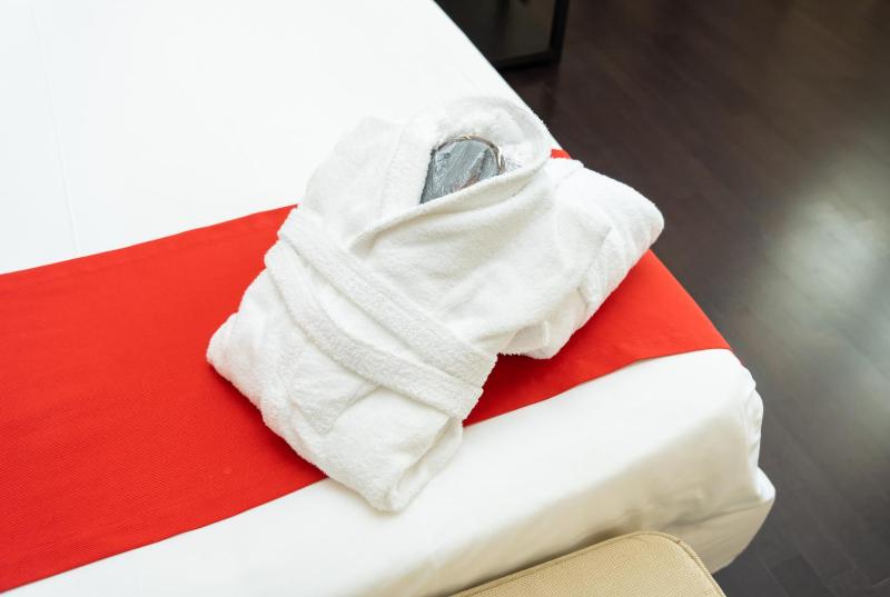 Suite image 2
