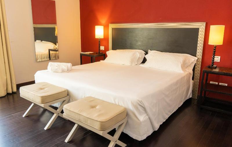 Superior Double or Twin Room image 2