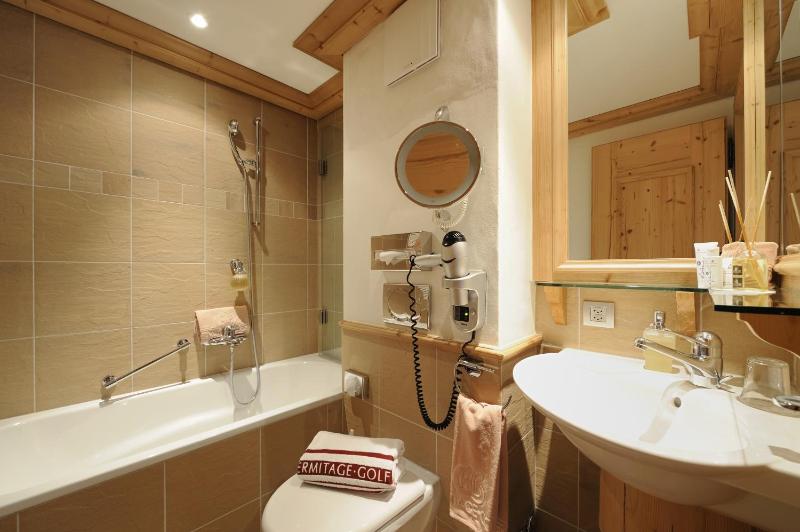 Single Room - Hugeli image 4