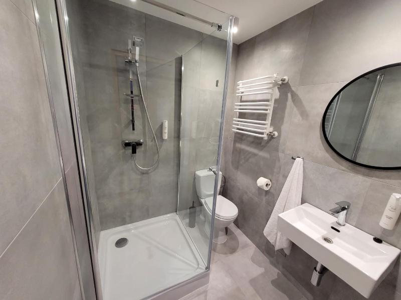 Single Room image 2