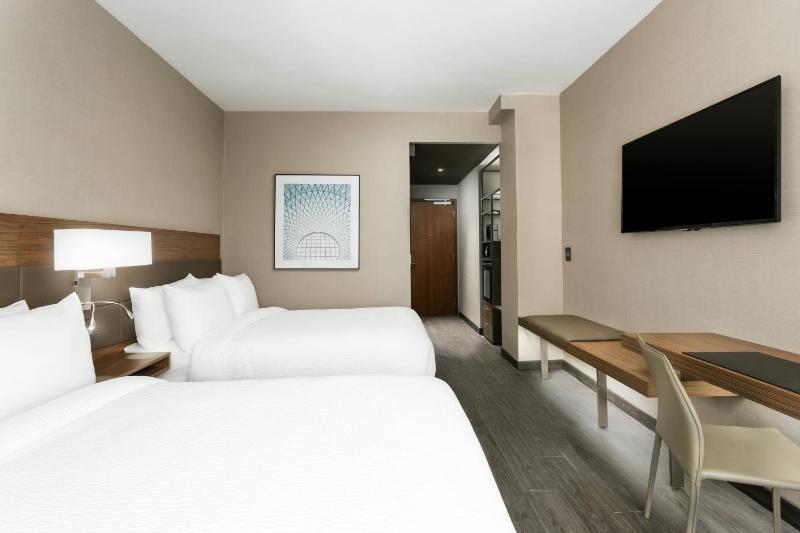 Standard Double Room with Two Double Beds image 3