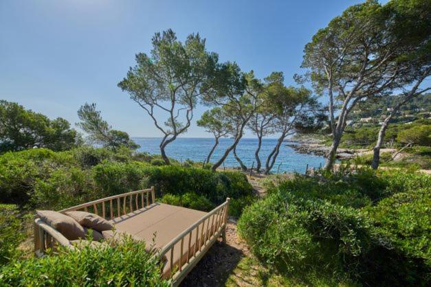 Superior Suite with Sea View image 2