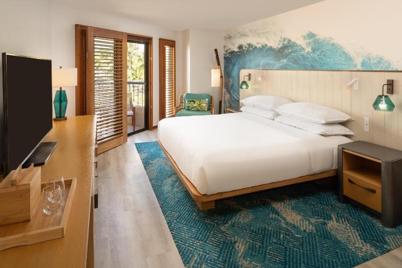 Standard Room with Garden View image 1