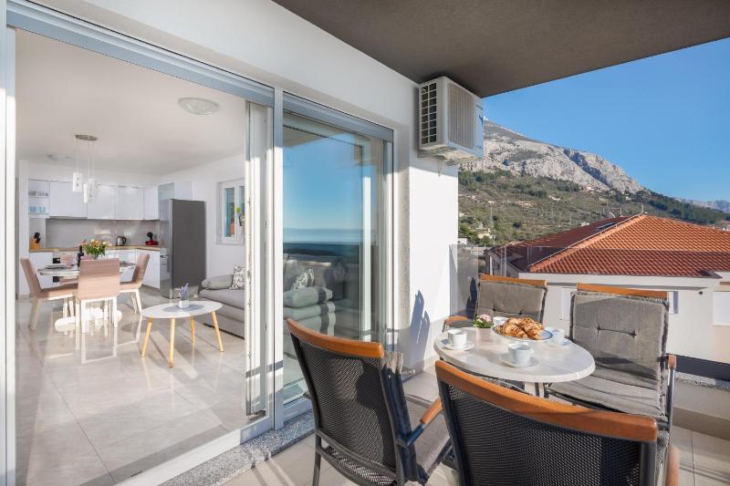 Marija - Sea view Apartment - image 7