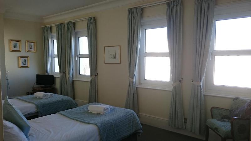 King Room with Sea View image 4