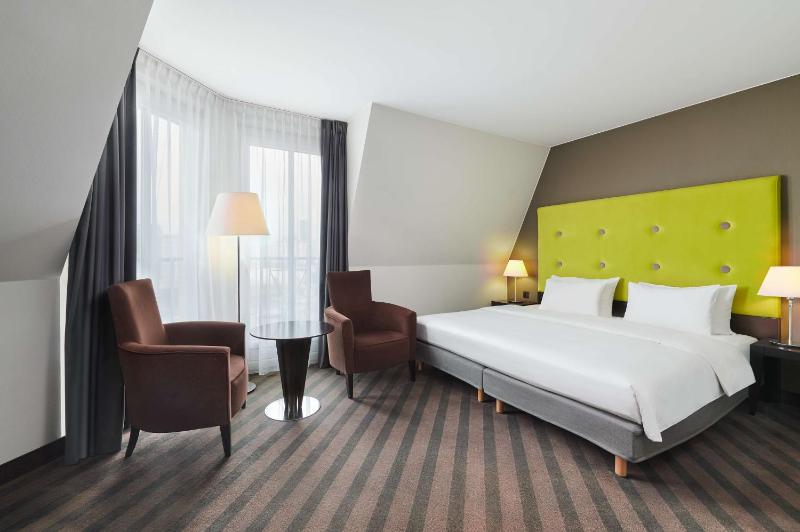 Premium Room image 4