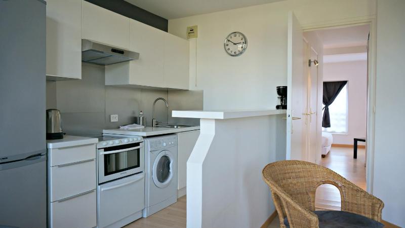 Little Suite - Jean - image 11